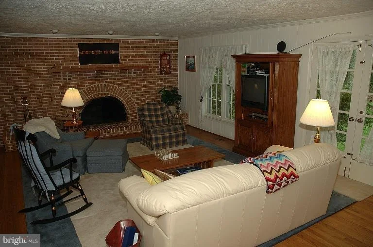 Photo of 1082 OLD CEDAR ROAD