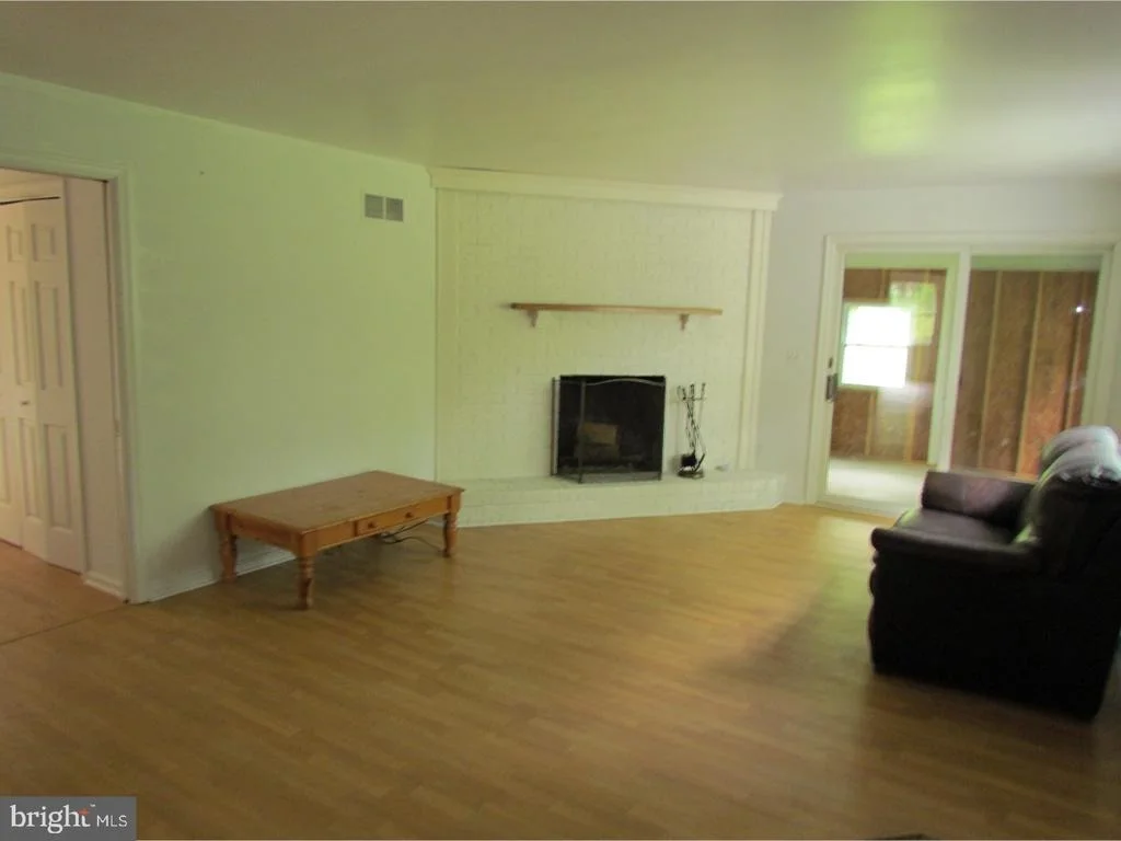 Photo of 402 ARTIS DRIVE