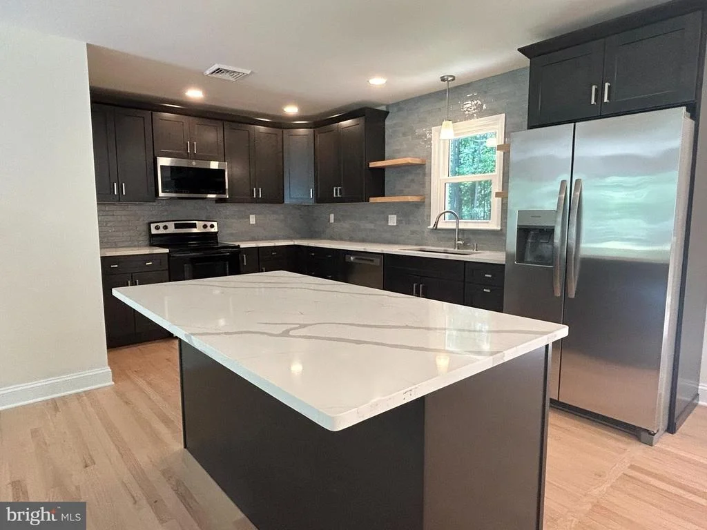 Photo of 125 FOREST ROAD