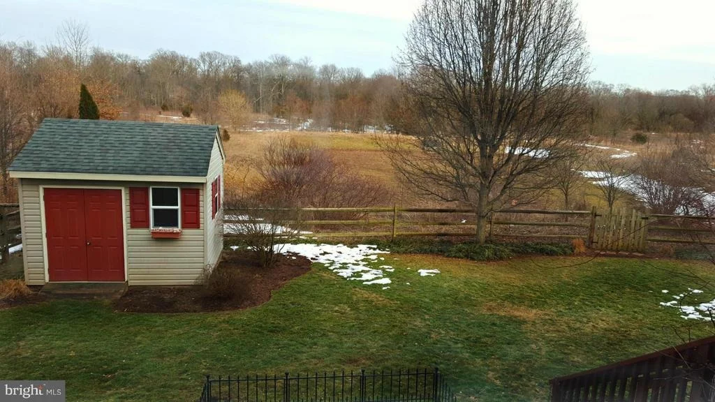 Photo of 1737 CASTLE ROCK ROAD