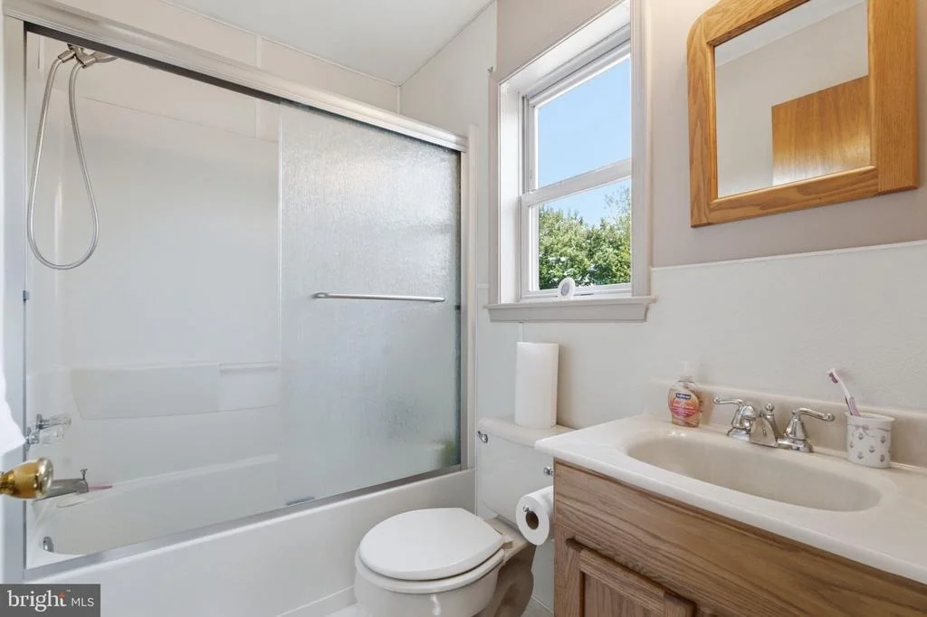 Photo of 14 BOWFIN DRIVE