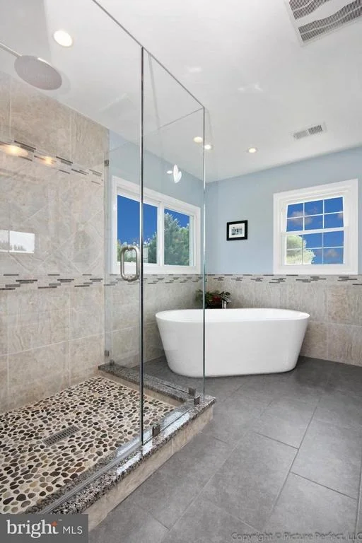 Photo of 5728 ARTESIAN DRIVE