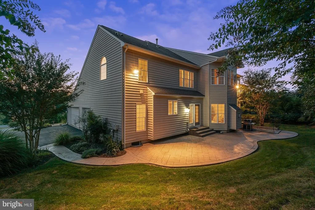 Photo of 6905 MILL VALLEY DRIVE