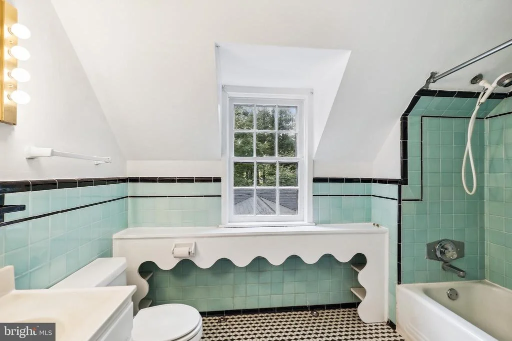 Photo of 1801 ASHTON ROAD