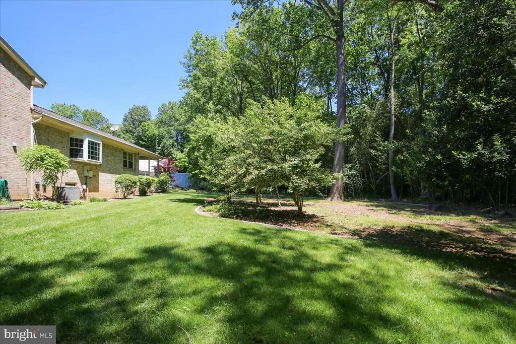 Photo of 11647 LEEHIGH DRIVE