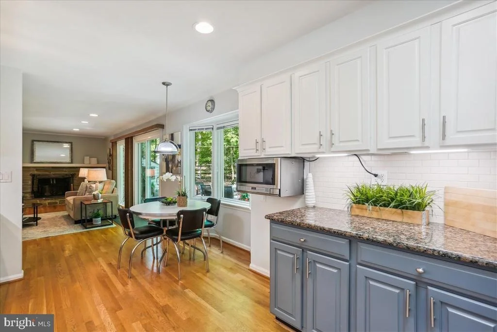 Photo of 17817 CADDY DR