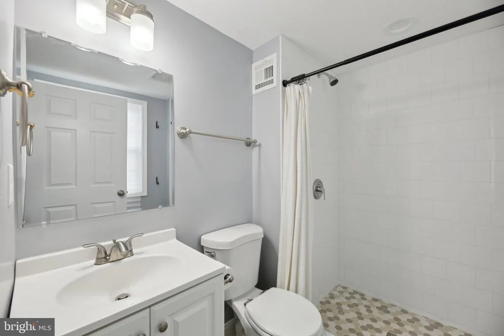 Photo of 1844 MILLSTREAM DRIVE