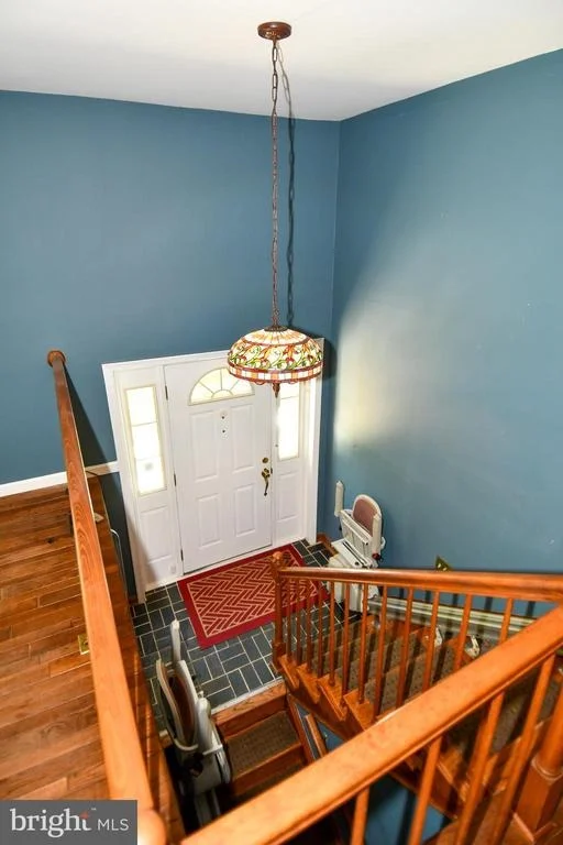 Photo of 8870 BROOK DRIVE