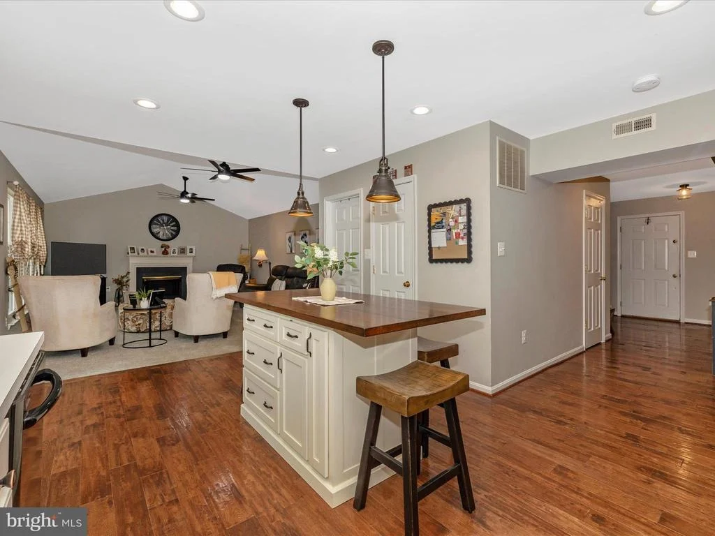 Photo of 3380 WESTPORT DRIVE