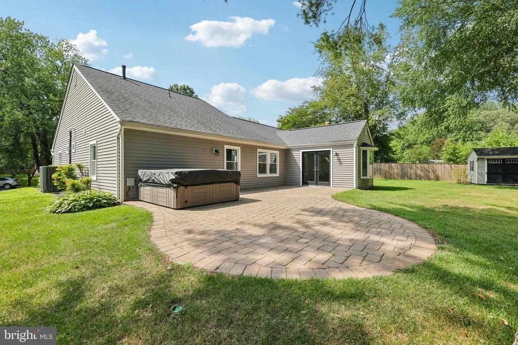 Photo of 1410 KNIGHTS BRIDGE TURN