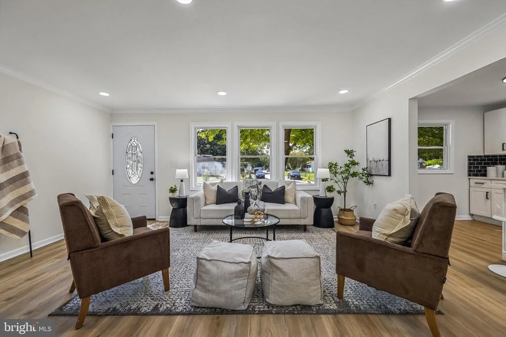 Photo of 15 PENNY LANE
