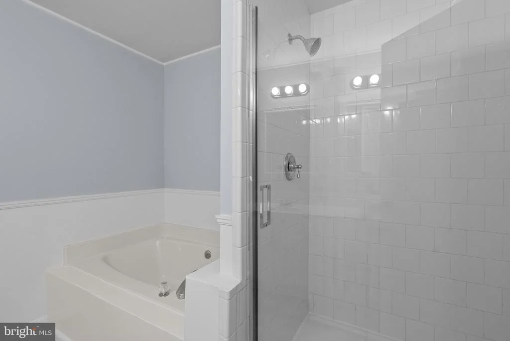 Photo of 1117 CRESTHAVEN DRIVE