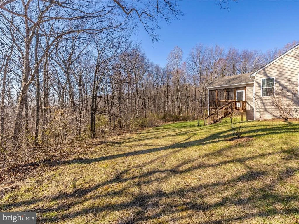 Photo of 3156 SUMANTOWN ROAD