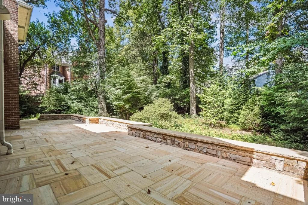 Photo of 8849 TUCKERMAN LANE