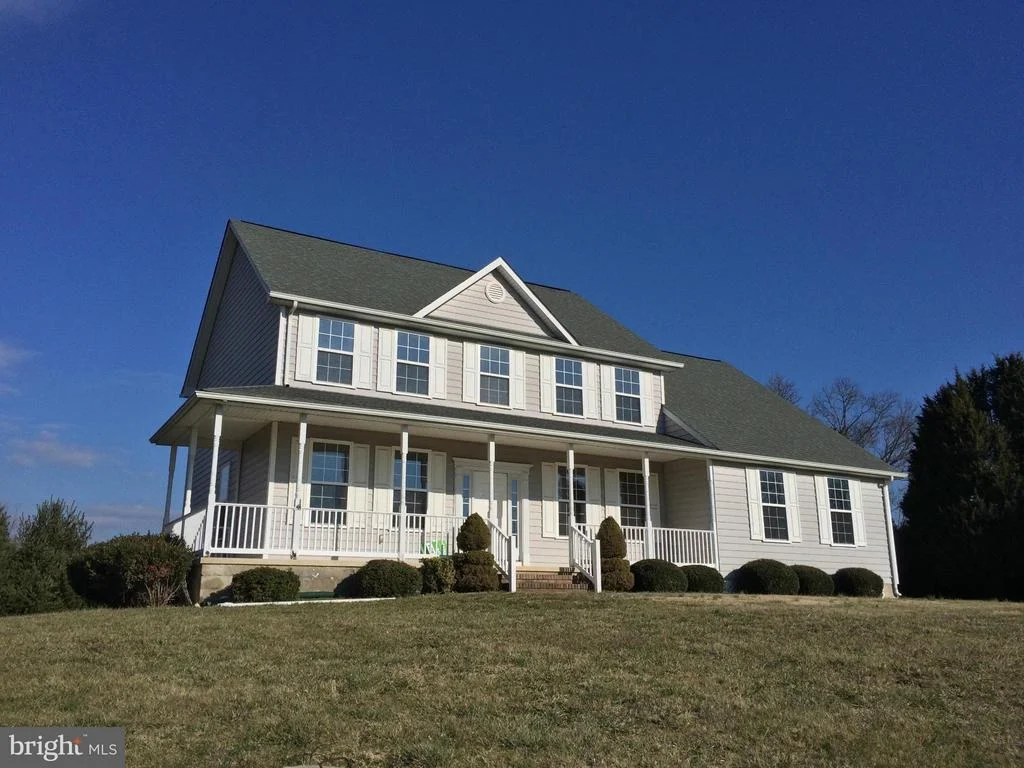 Photo of 384 BAYARD ROAD