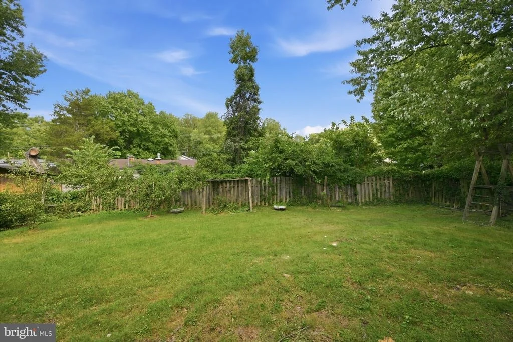 Photo of 23 DAIMLER DRIVE