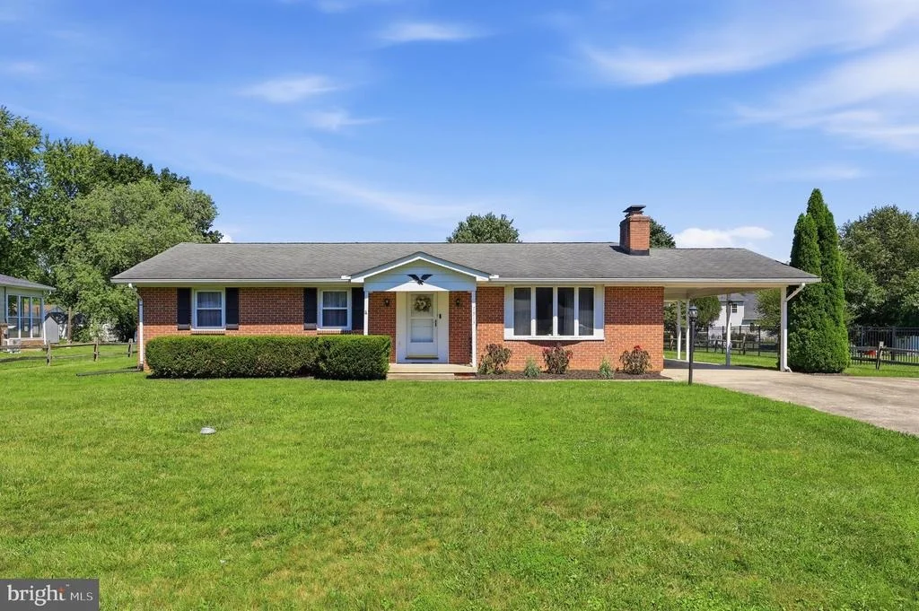 Photo of 7913 JUNIPER DRIVE