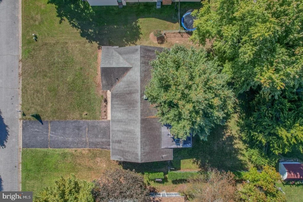 Photo of 54 MEADOW GLEN DRIVE