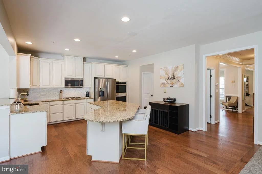 Photo of 744 FALCON LANE