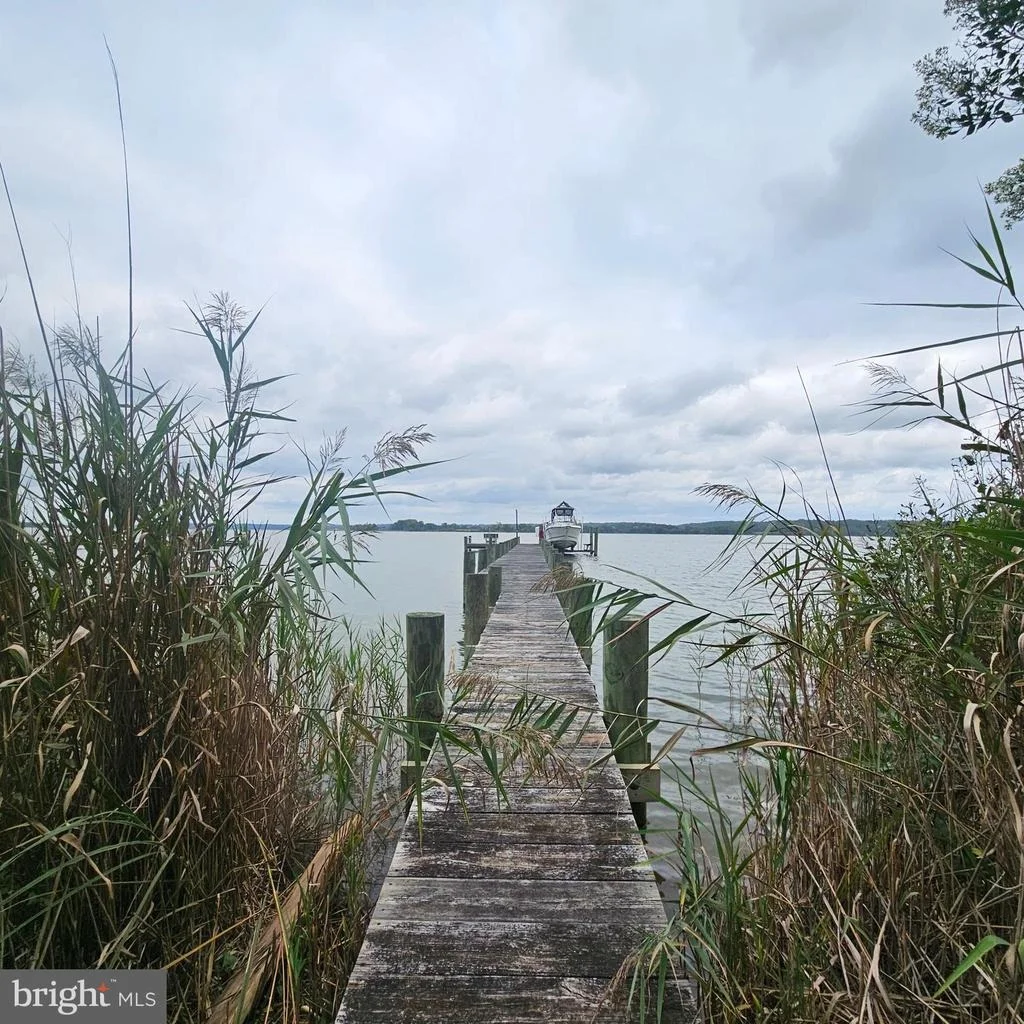Photo of 36026 BAY DRIVE
