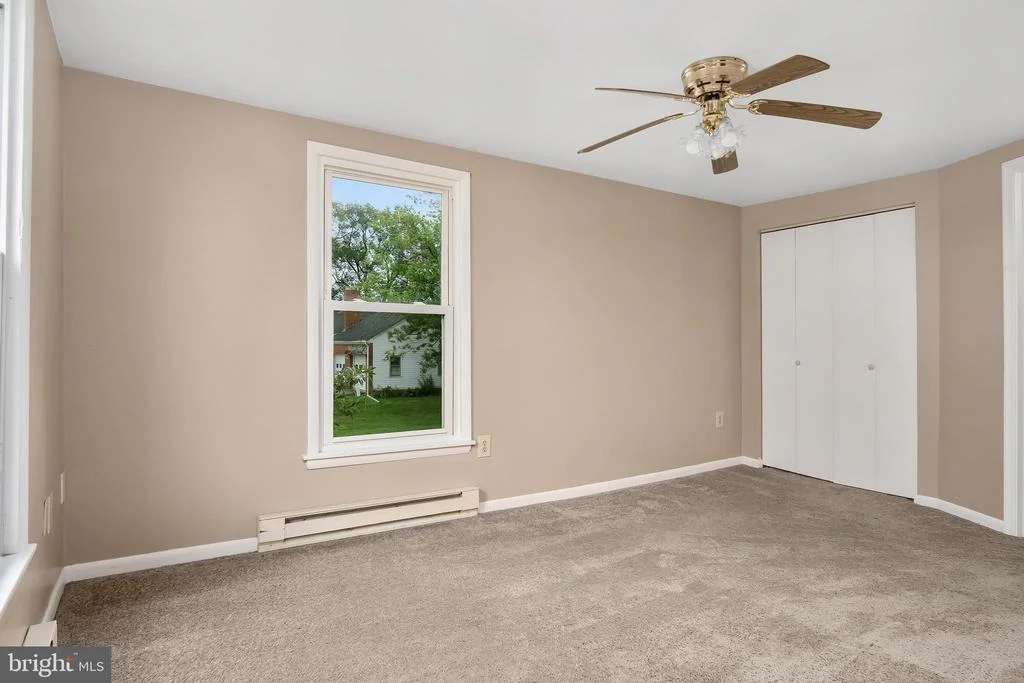 Photo of 6047 MIDDLEBURG ROAD