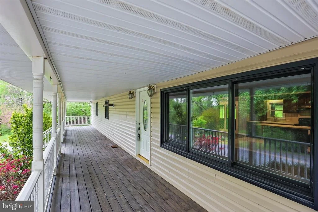 Photo of 1426 RIDGE ROAD