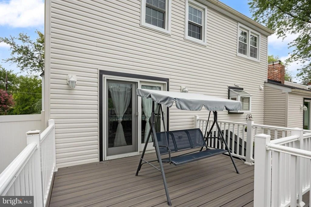 Photo of 52 SUNSET DRIVE