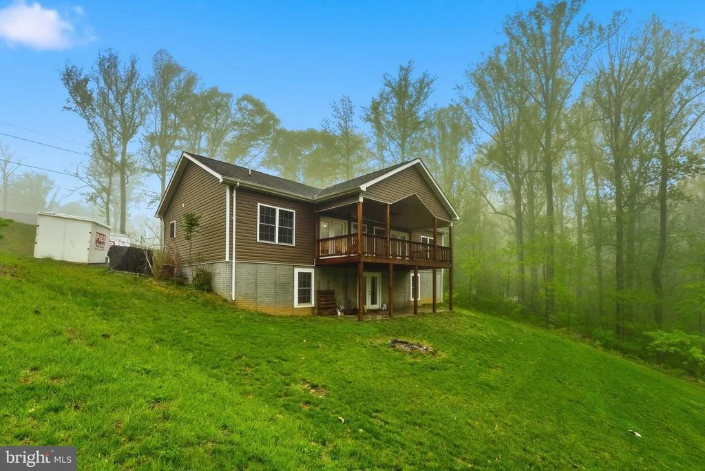 Photo of 1104 HIGH TOP ROAD