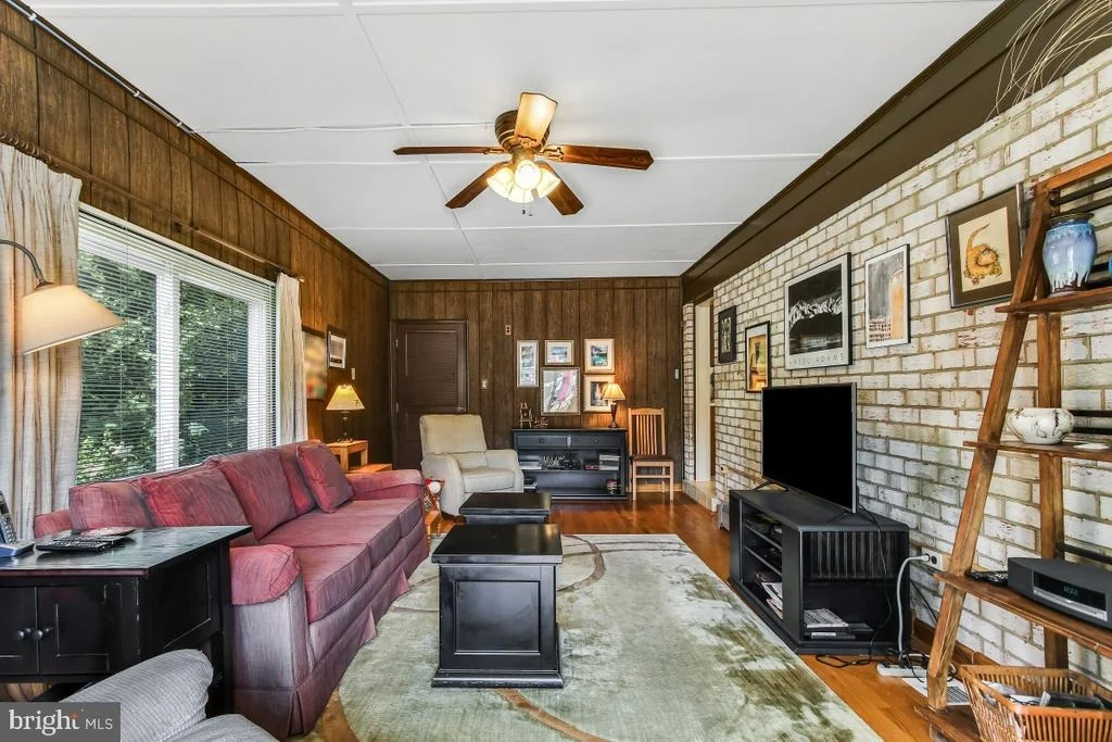 Photo of 1107 NORA DRIVE