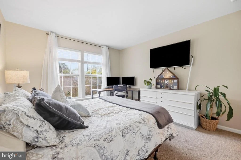 Photo of 1308 CROSSBOW ROAD