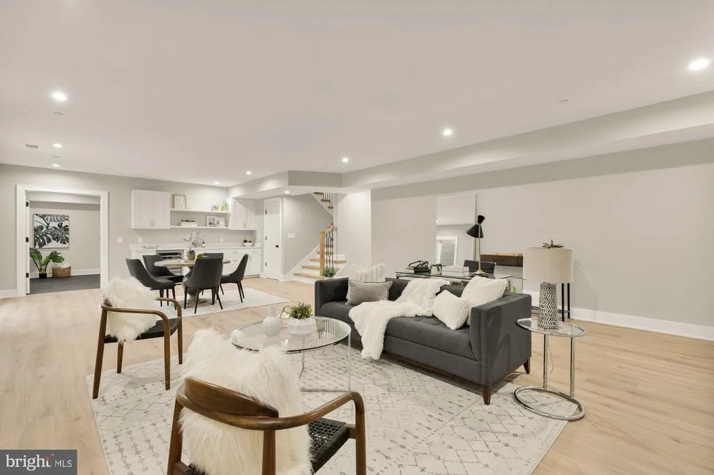 Photo of 9508 FOREST ROAD