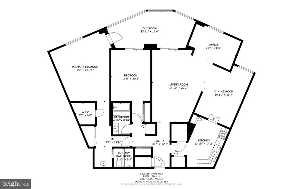 Photo of Unit 3204 at 15115 INTERLACHEN DRIVE