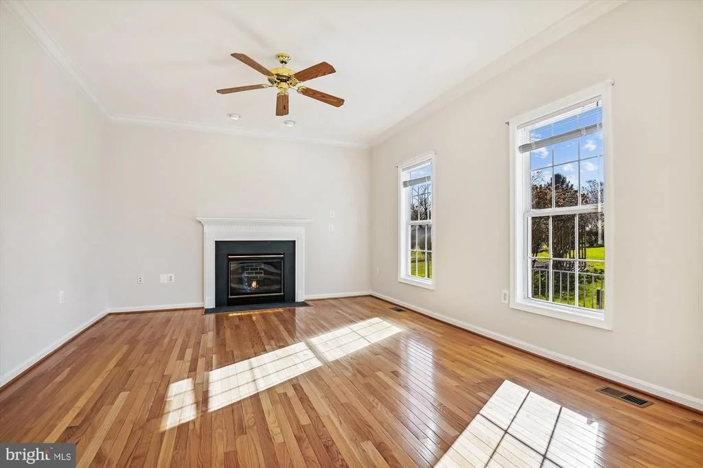 Photo of 441 BARNES AVENUE