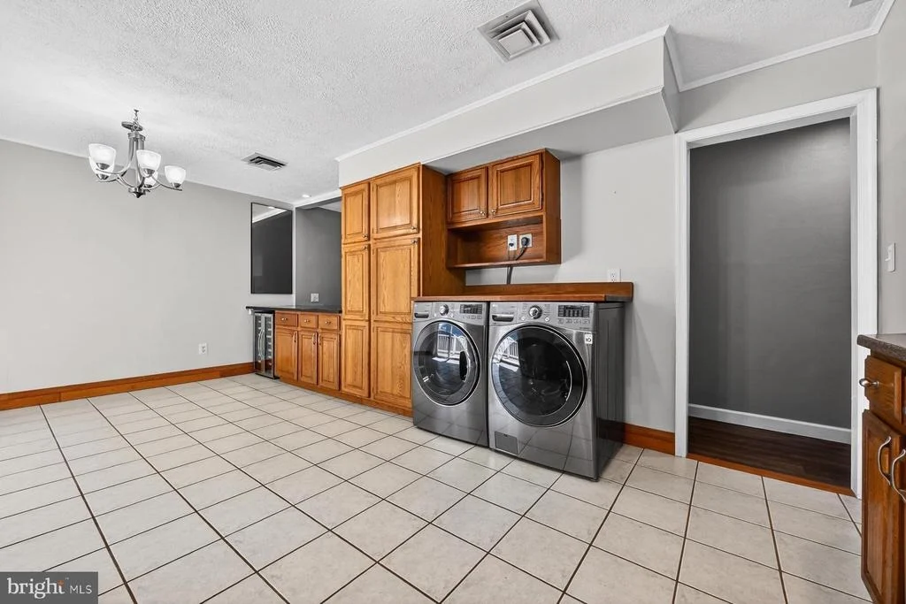 Photo of 118 ELLIOTT PLACE