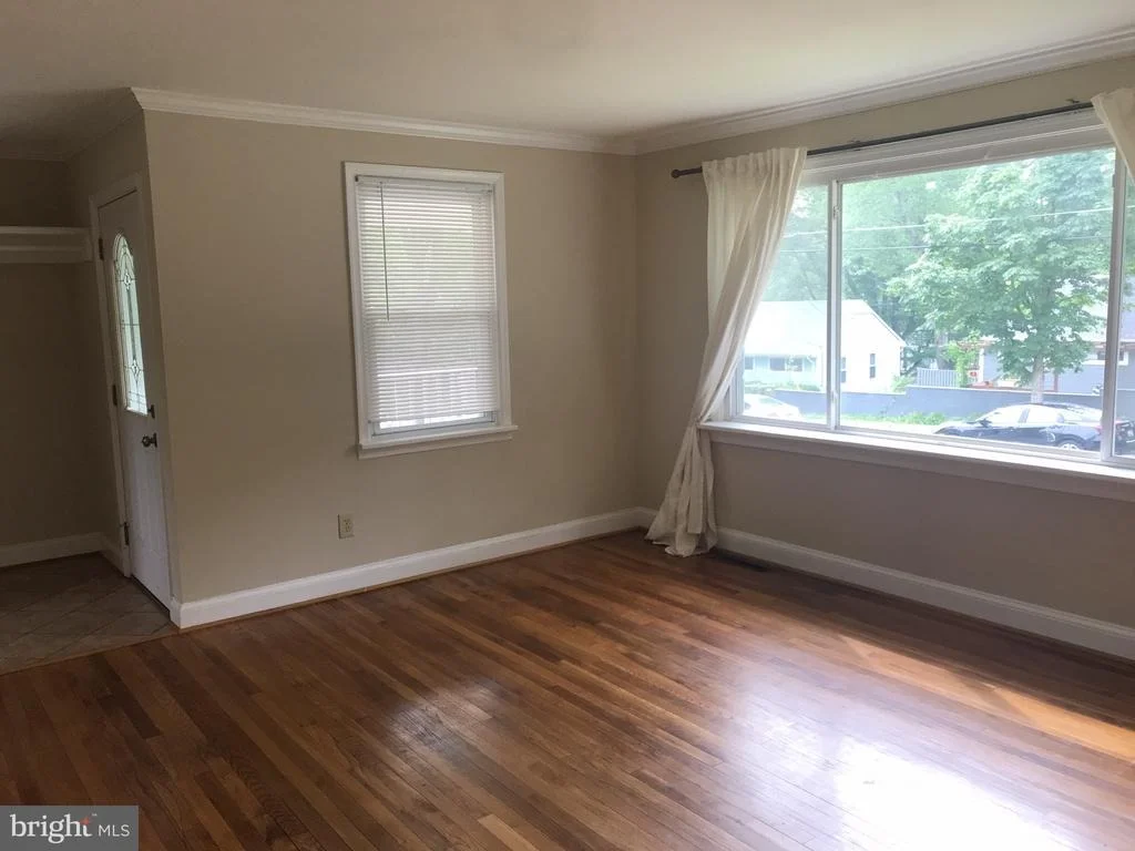 Photo of 1130 PARRISH DRIVE