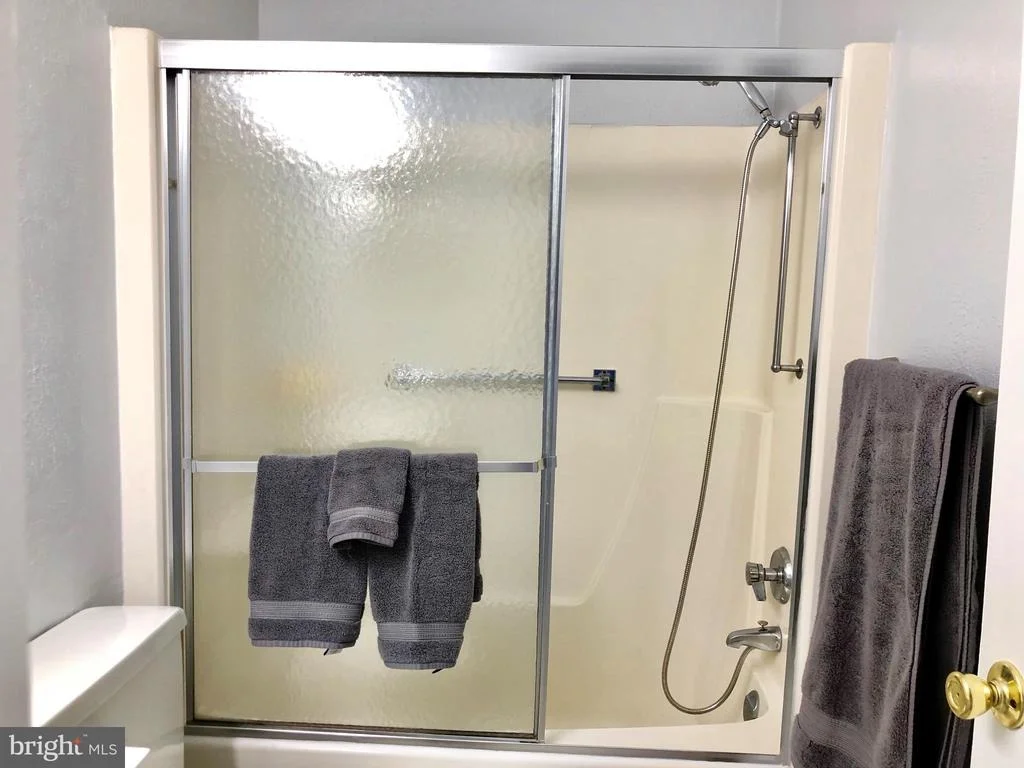 Photo of Unit 22C at 3627 GLENEAGLES DRIVE