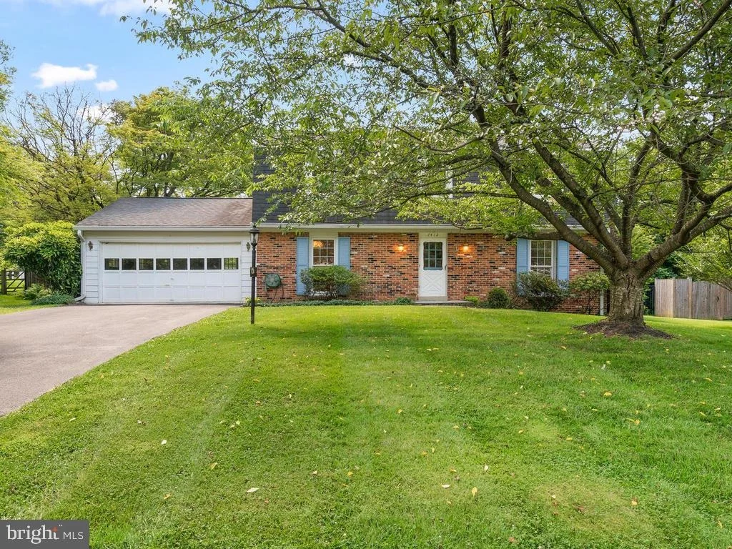 Photo of 7412 MILLER FALL ROAD