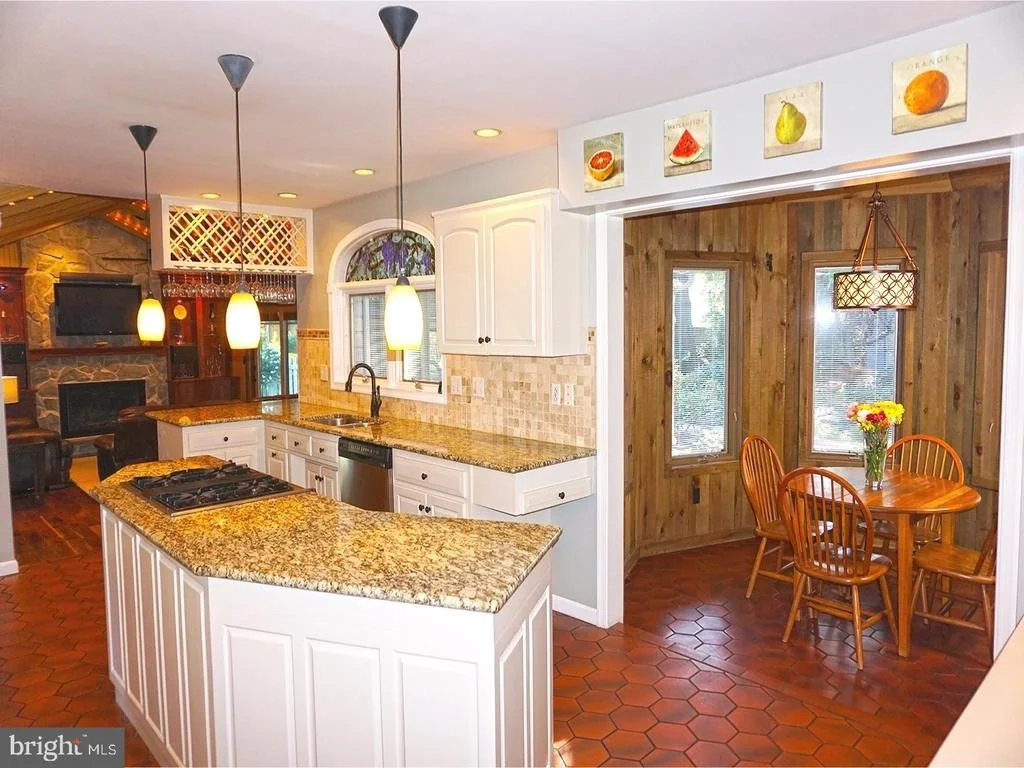 Photo of 208 N OLD MILL ROAD
