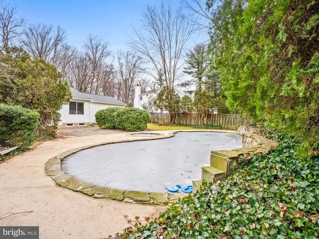 Photo of 4208 BRIARS ROAD