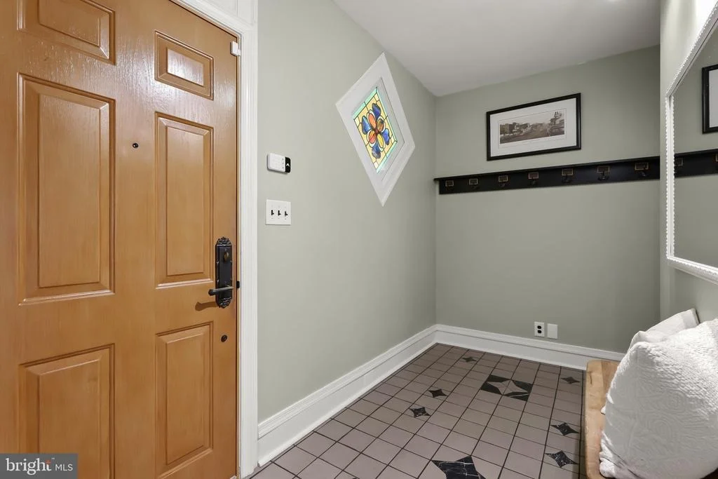 Photo of 2708 EVERGREEN AVENUE
