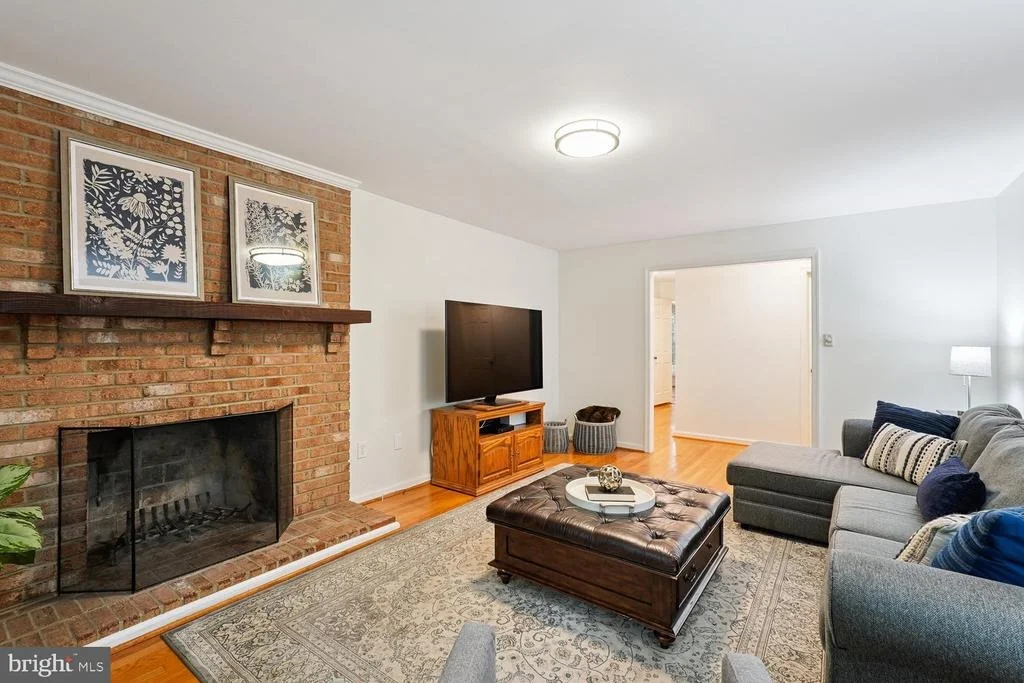 Photo of 11732 STUART MILL ROAD
