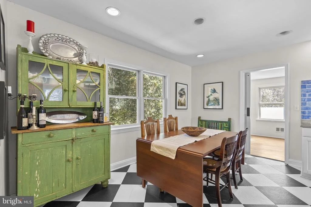 Photo of 212 DEARBORN AVENUE