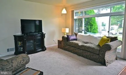 Photo of 4518 VENABLE AVENUE