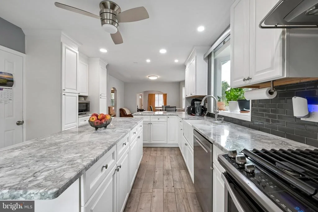 Photo of 211 BARLOW AVENUE