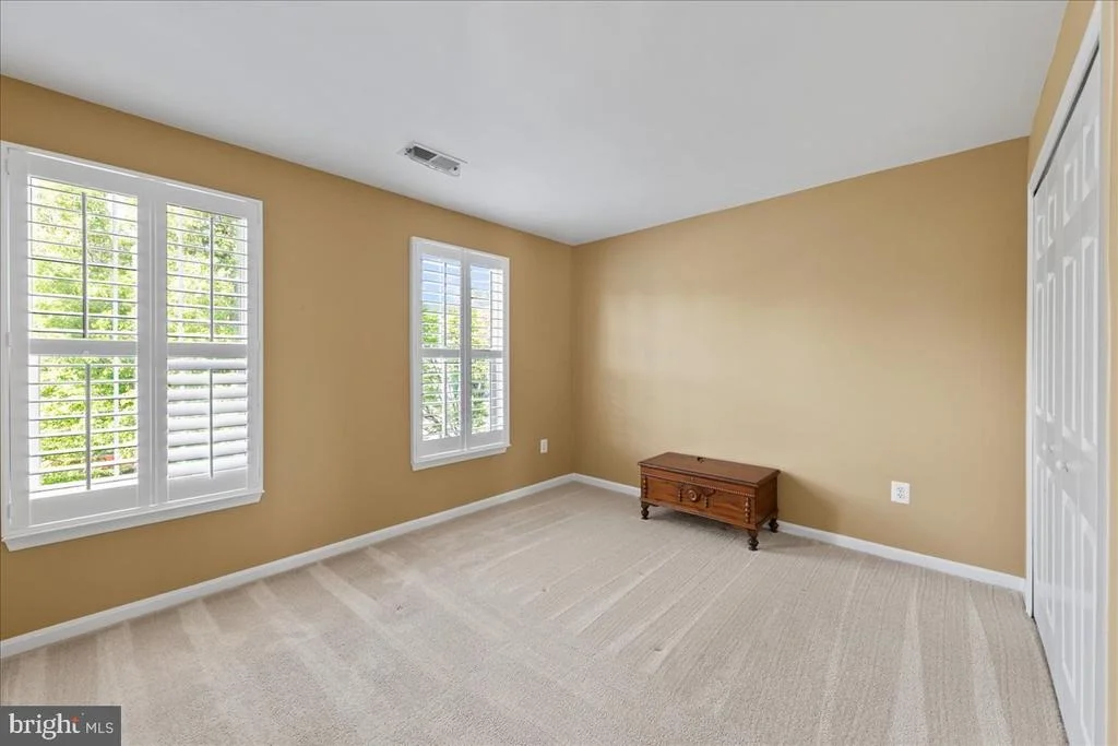 Photo of 17124 MAGIC MOUNTAIN DRIVE