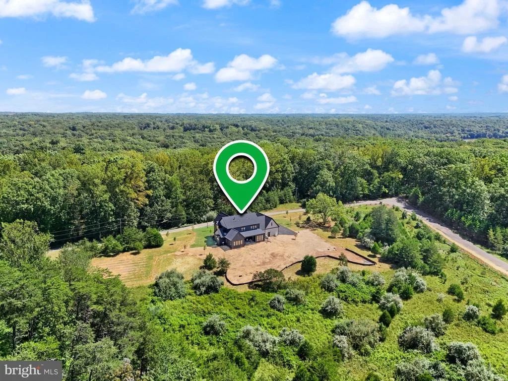Photo of 7924 EVANS FORD RD