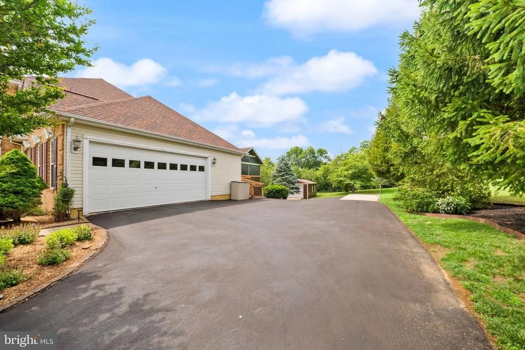 Photo of 99 FOX LANE