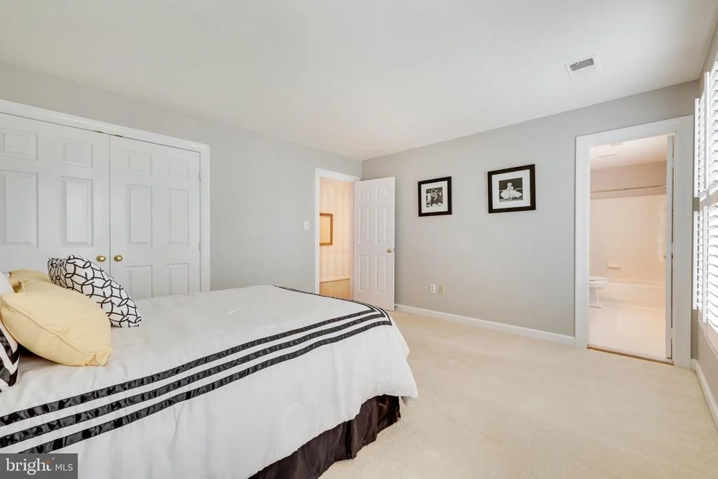 Photo of 12702 POND CREST LANE
