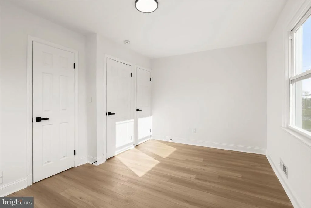 Photo of 6521 RIDGE ROAD