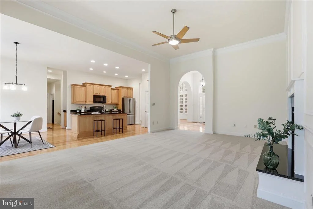 Photo of 8277 ROXBOROUGH LOOP